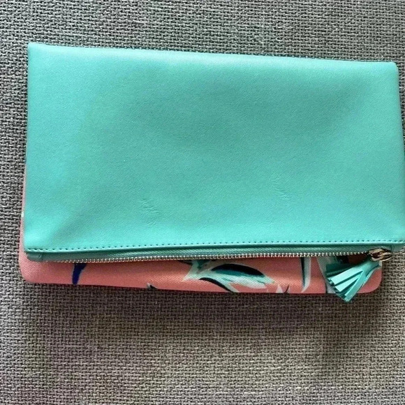 RACHEL PALLY PARADISE CLUTCH - like new - Picture 1 of 4
